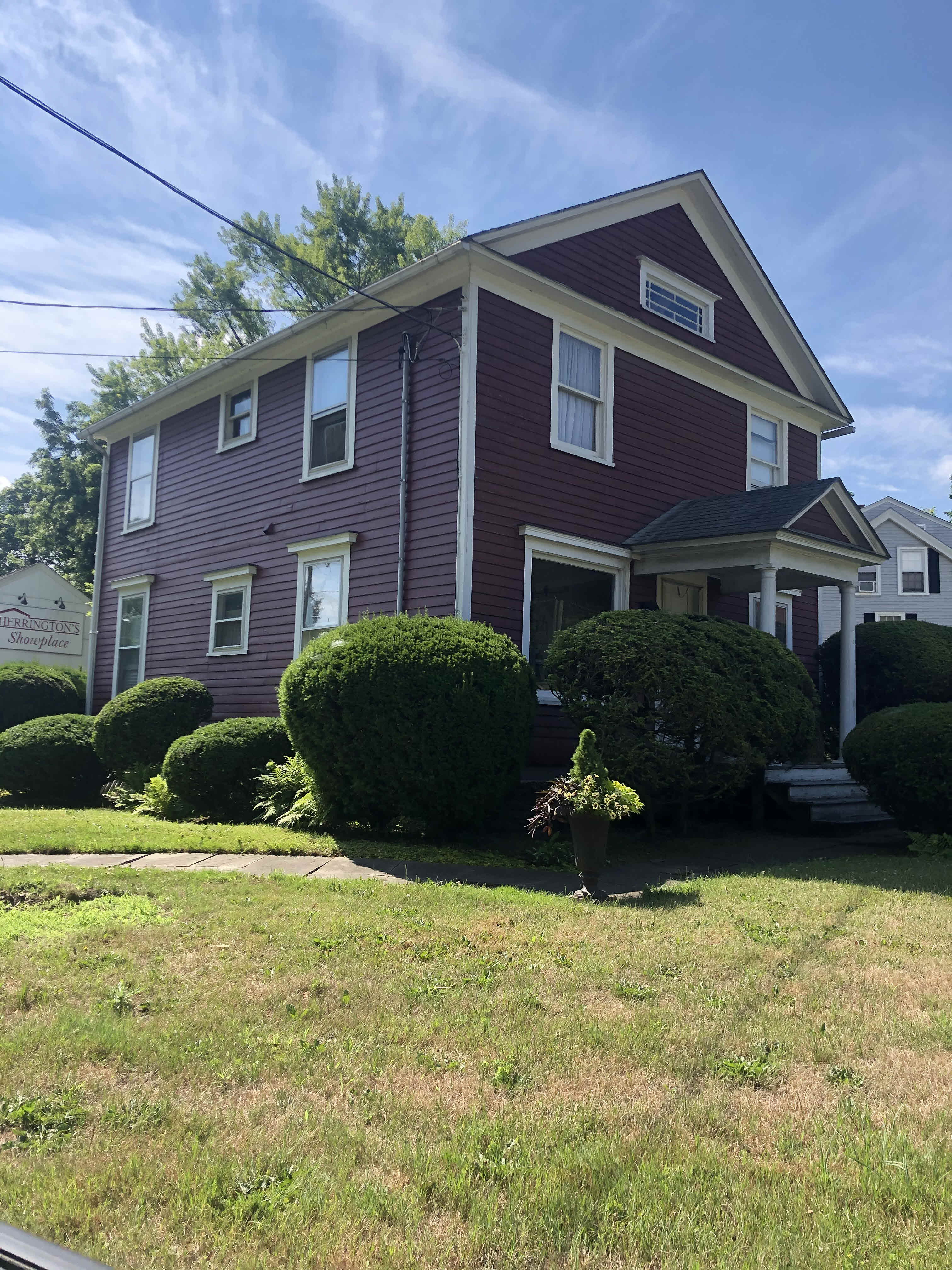 Building photograph for 3 FARNUM ROAD